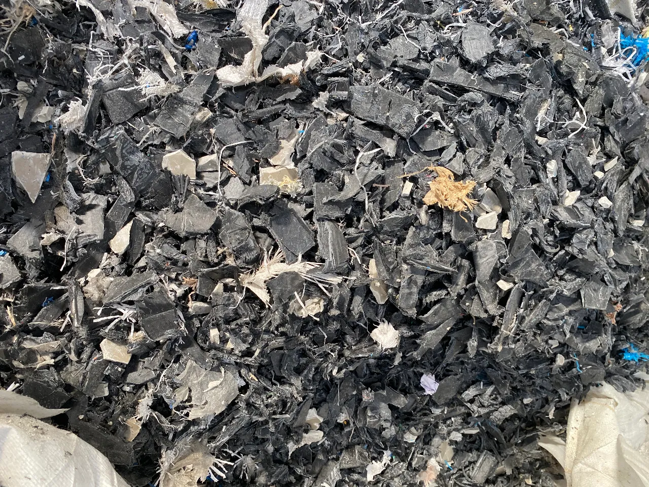 Prepared recycled plastic material