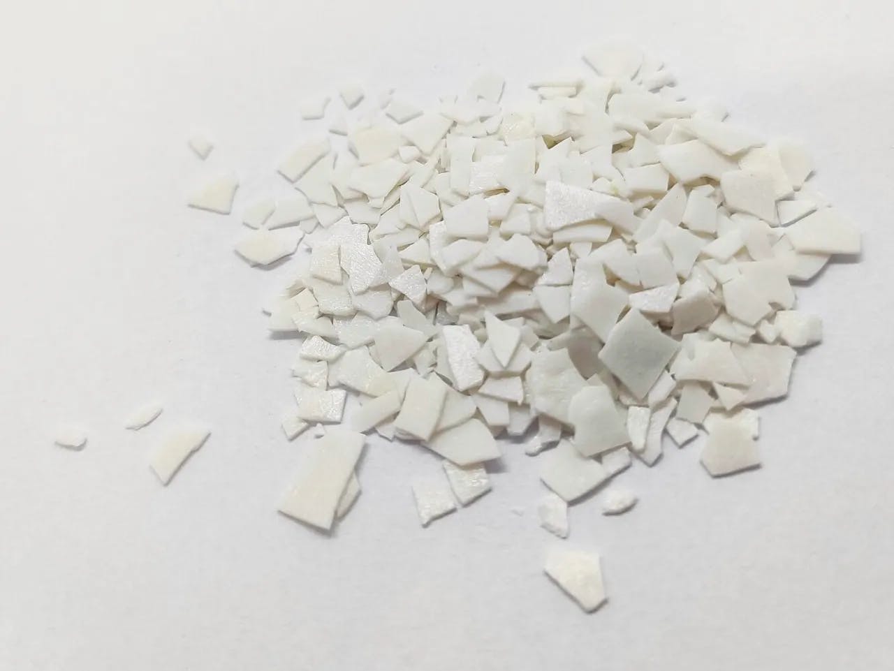 Prepared recycled plastic material