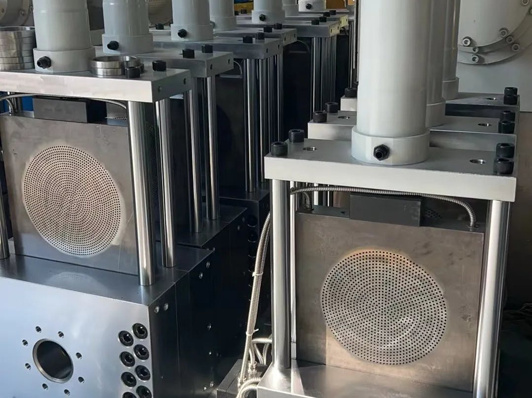 Schermverwisselaar van EPS Foam Pelletizing Machine