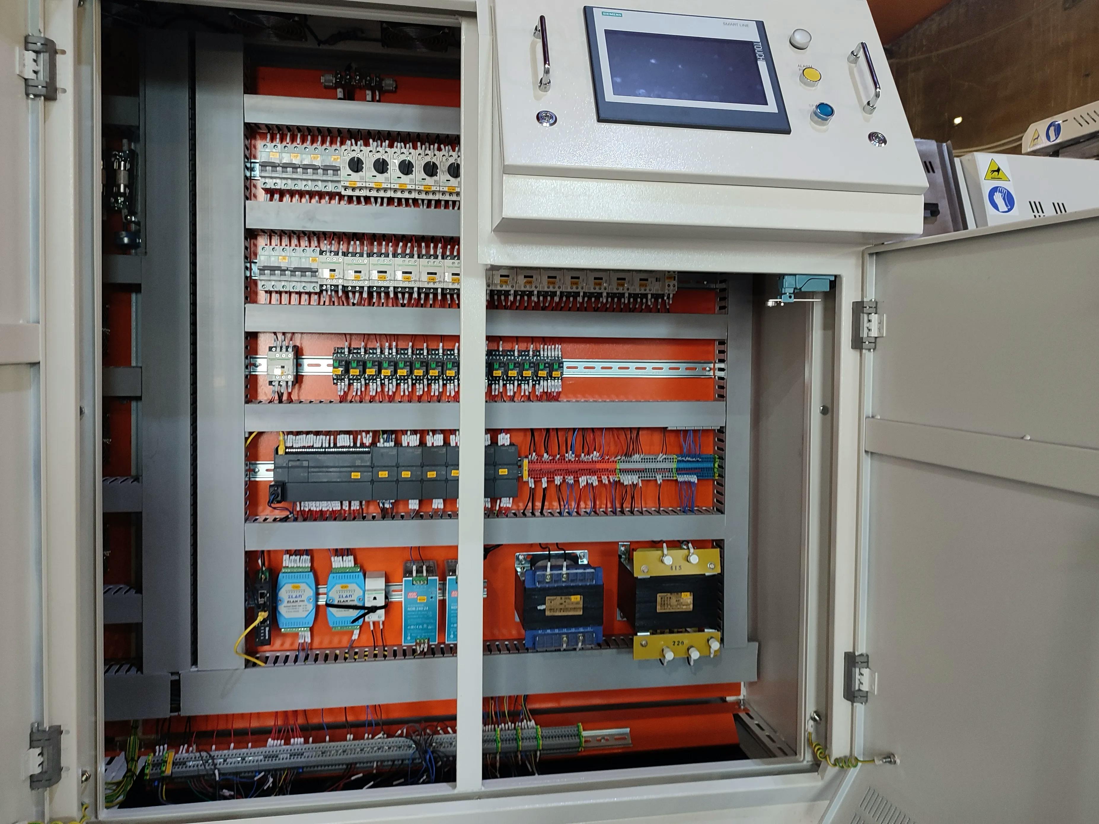 Advanced electrical control cabinet for a pelletizing machine in Germany